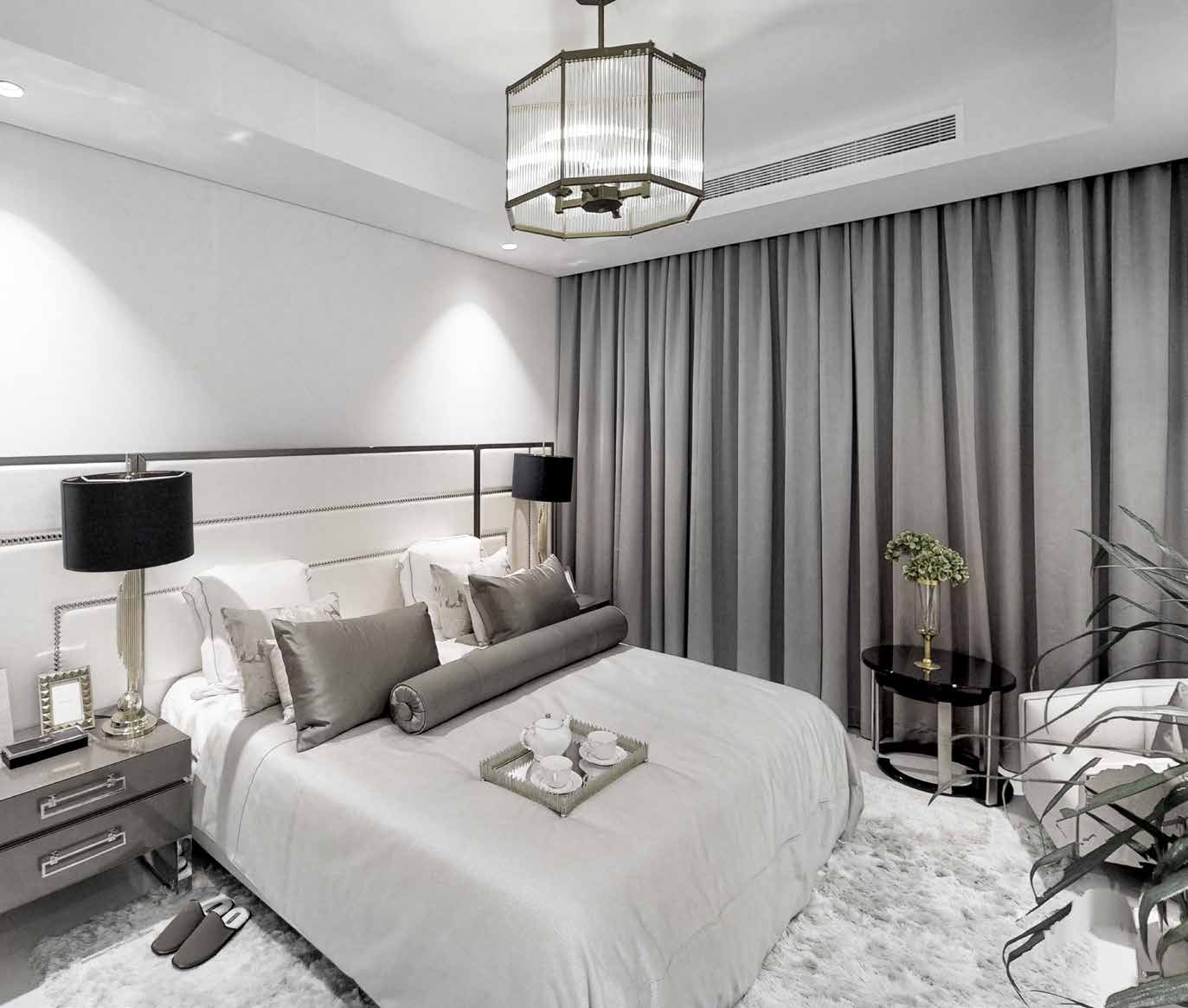Paramount Tower Hotel 3